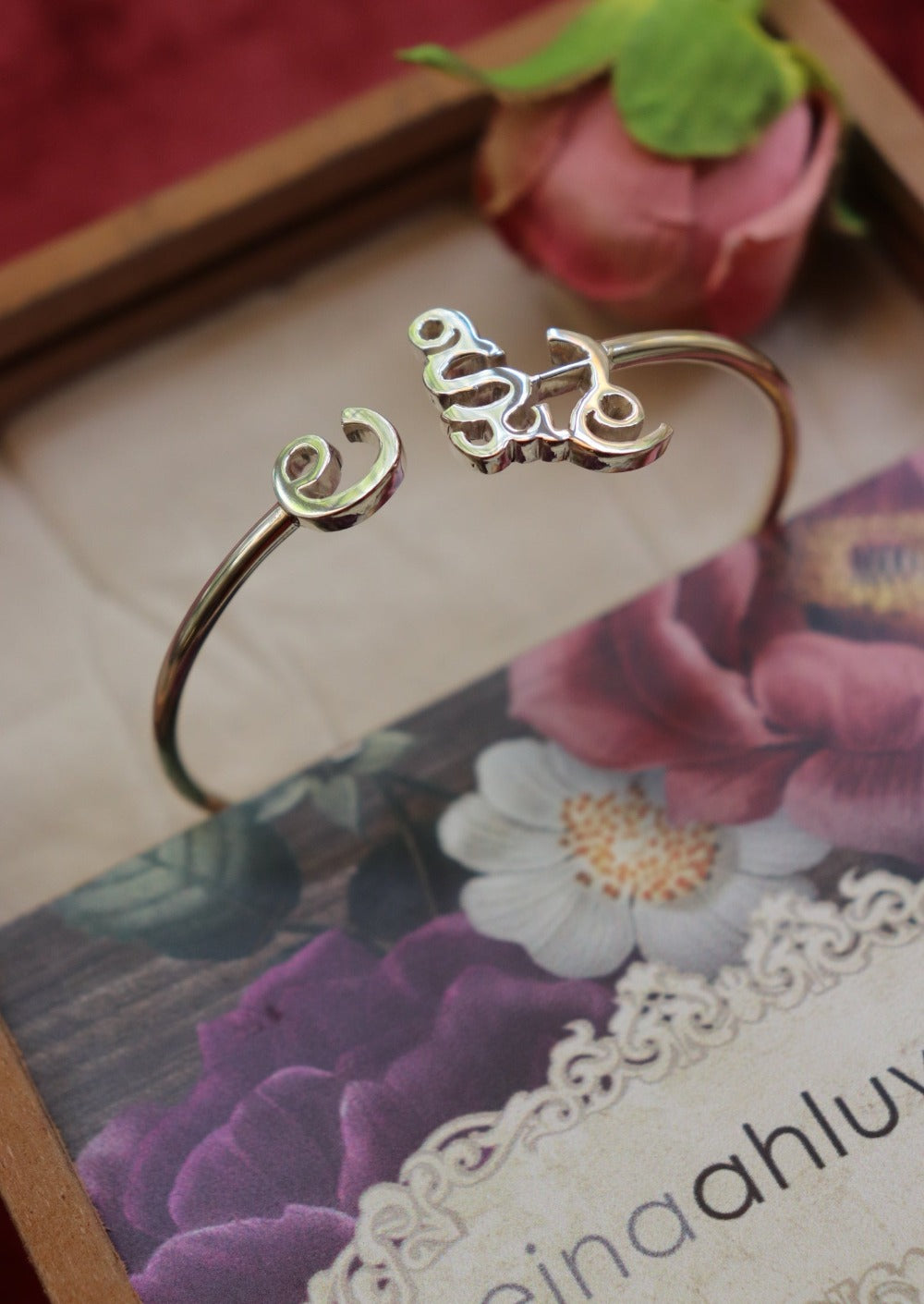 EINA Name Bangle - Thin - All languages