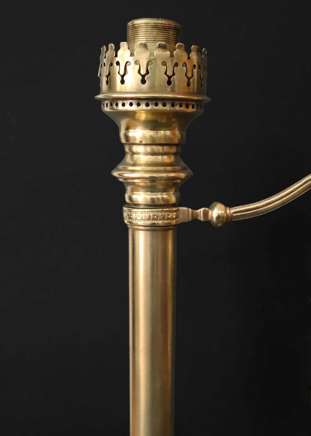 Old Soul Candle Stand XLI