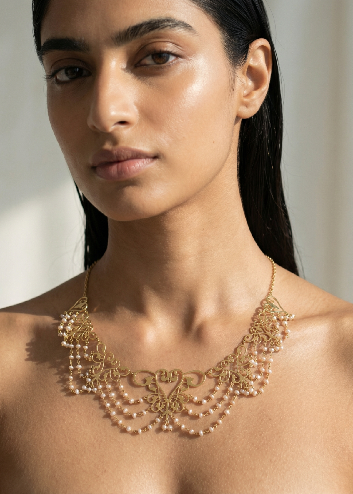 Statement_pearl_necklace_by_Indian_jewellery_designer_Eina_Ahluwalia_20