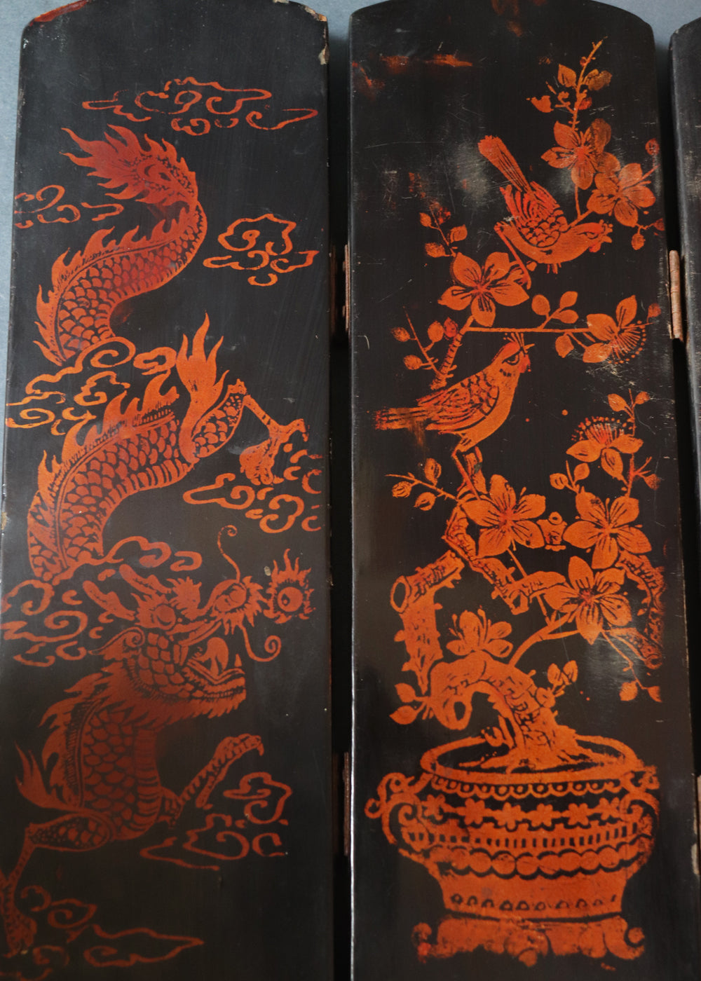 Vintage Vietnamese tabletop folding screen