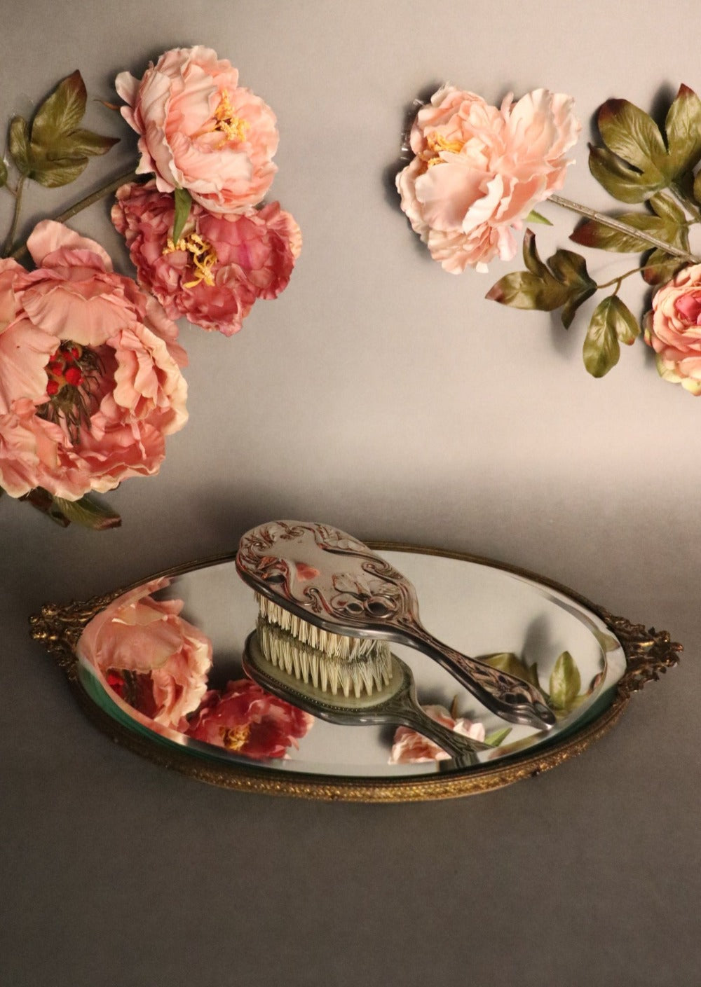 Old Soul Hair Brush I