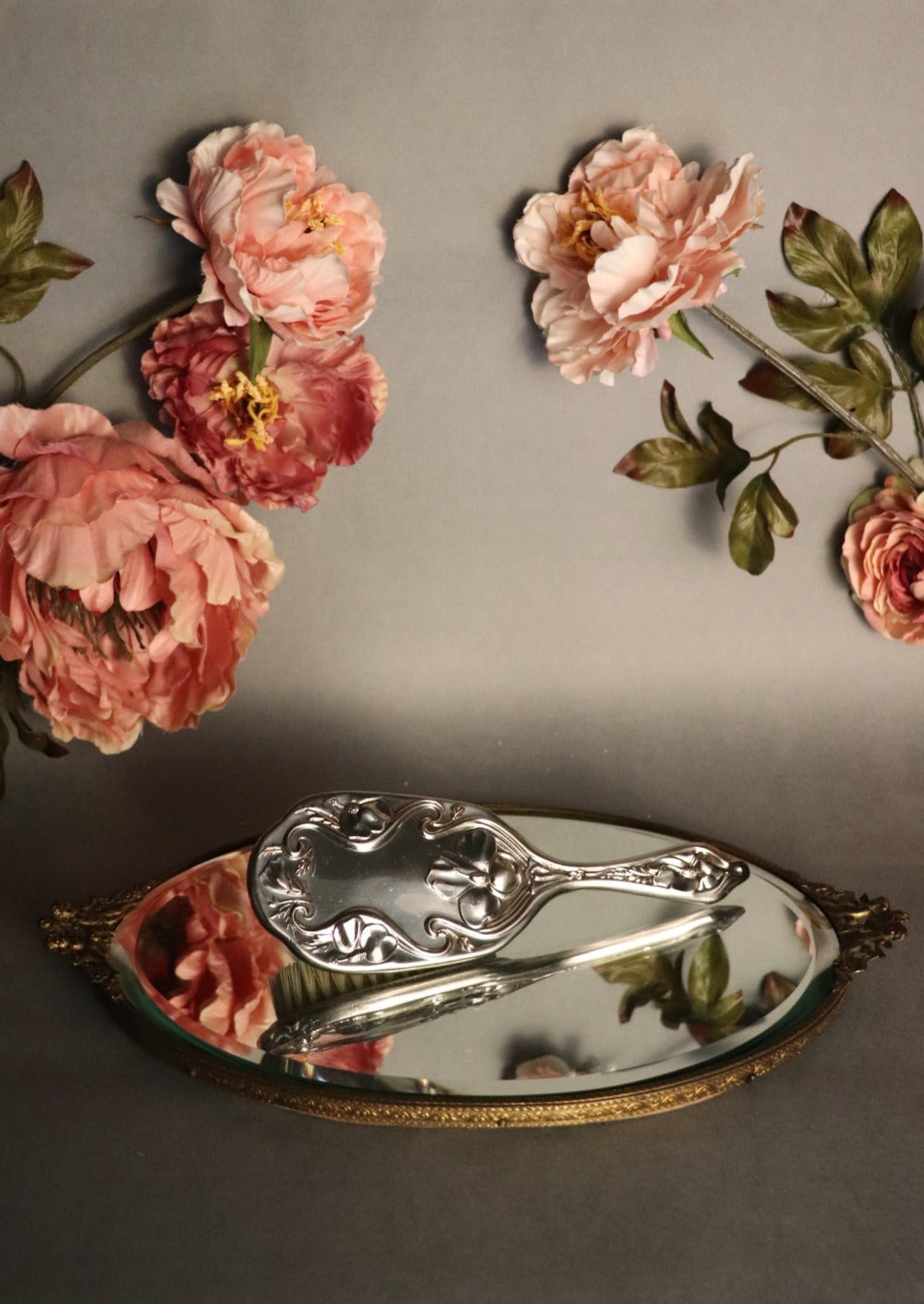 Old Soul Hair Brush I