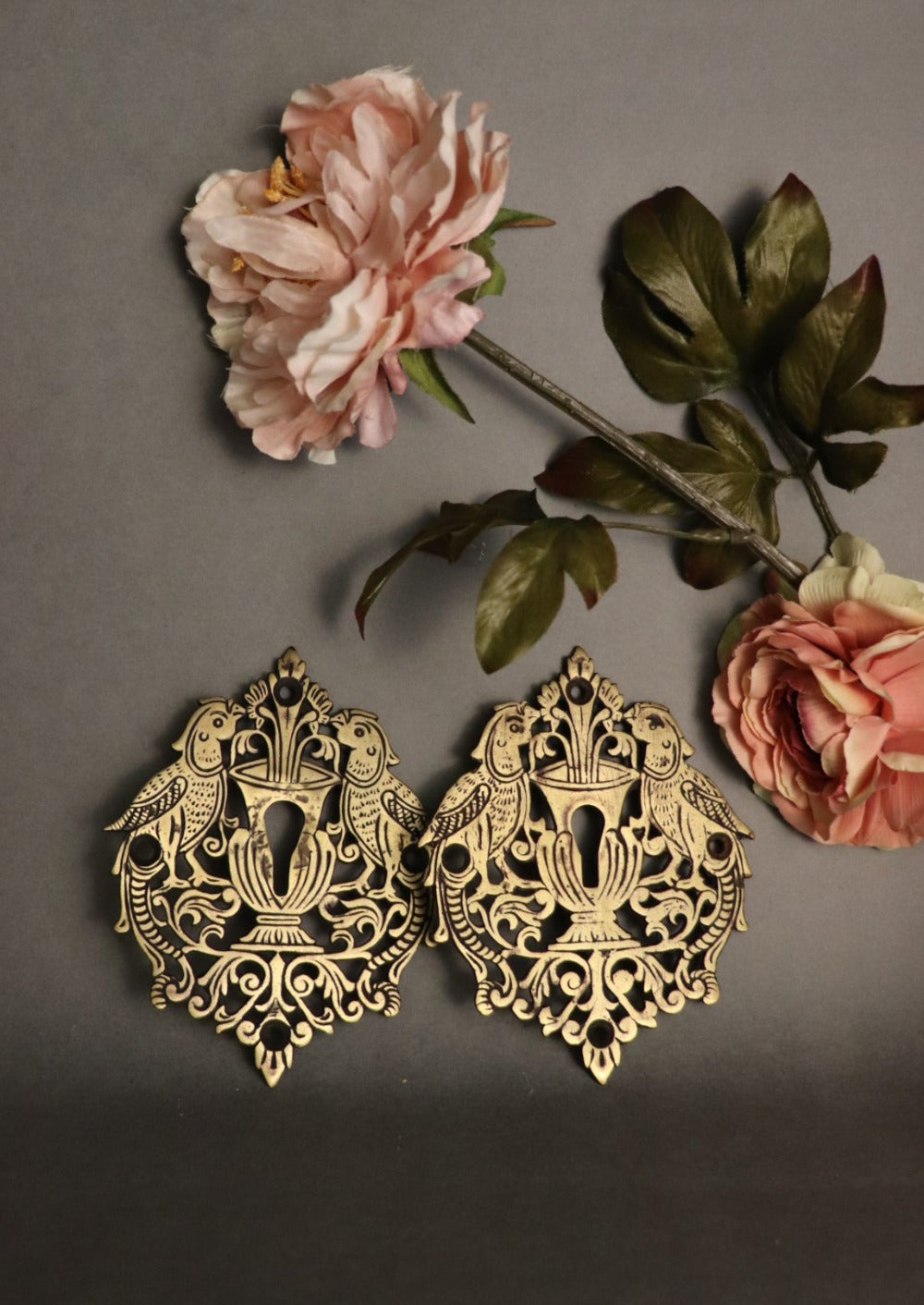 Old Soul Escutcheon II