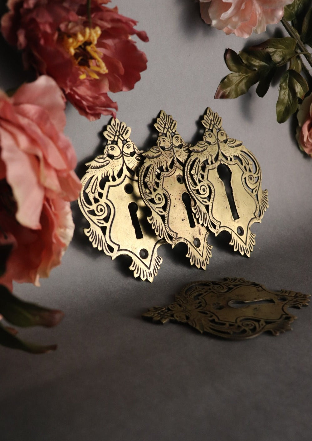 Old Soul Escutcheon I