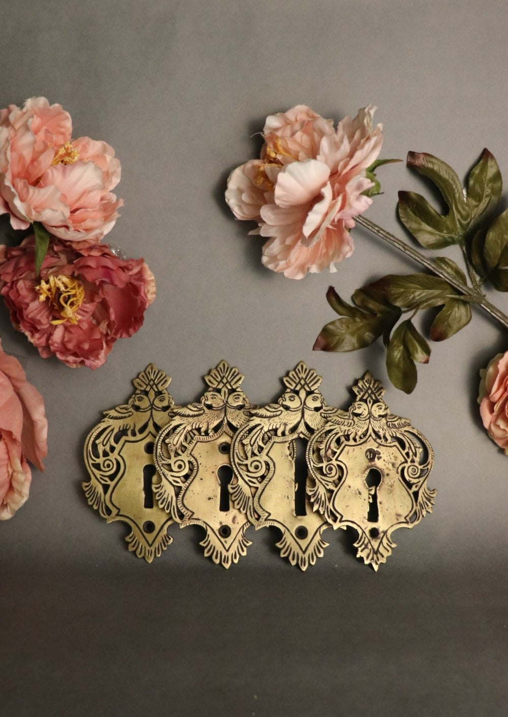 Old Soul Escutcheon I