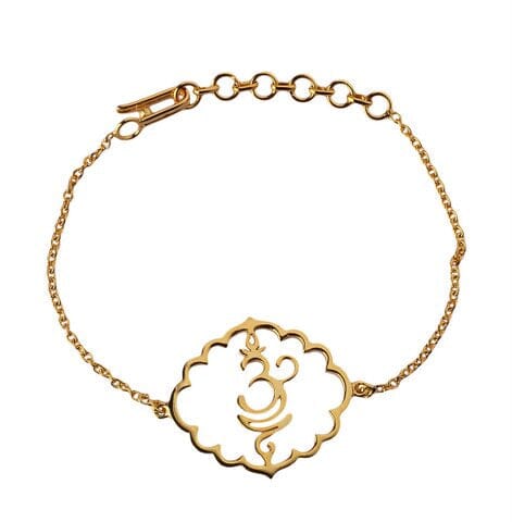 Gold / Silver Plated Om Bangle Bracelet ,minimalist Bangle Bracelet.everyday  Bangle Bracelet.cute Gold Bangle Bracelet.. - Etsy UK | Bangle bracelets,  Minimalist bangle, Gold bracelet simple