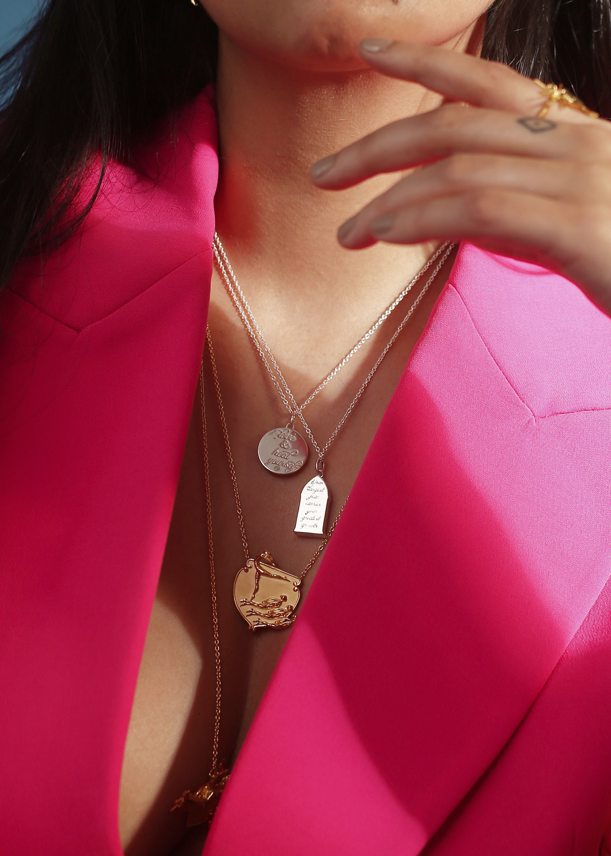 Unconform Necklace
