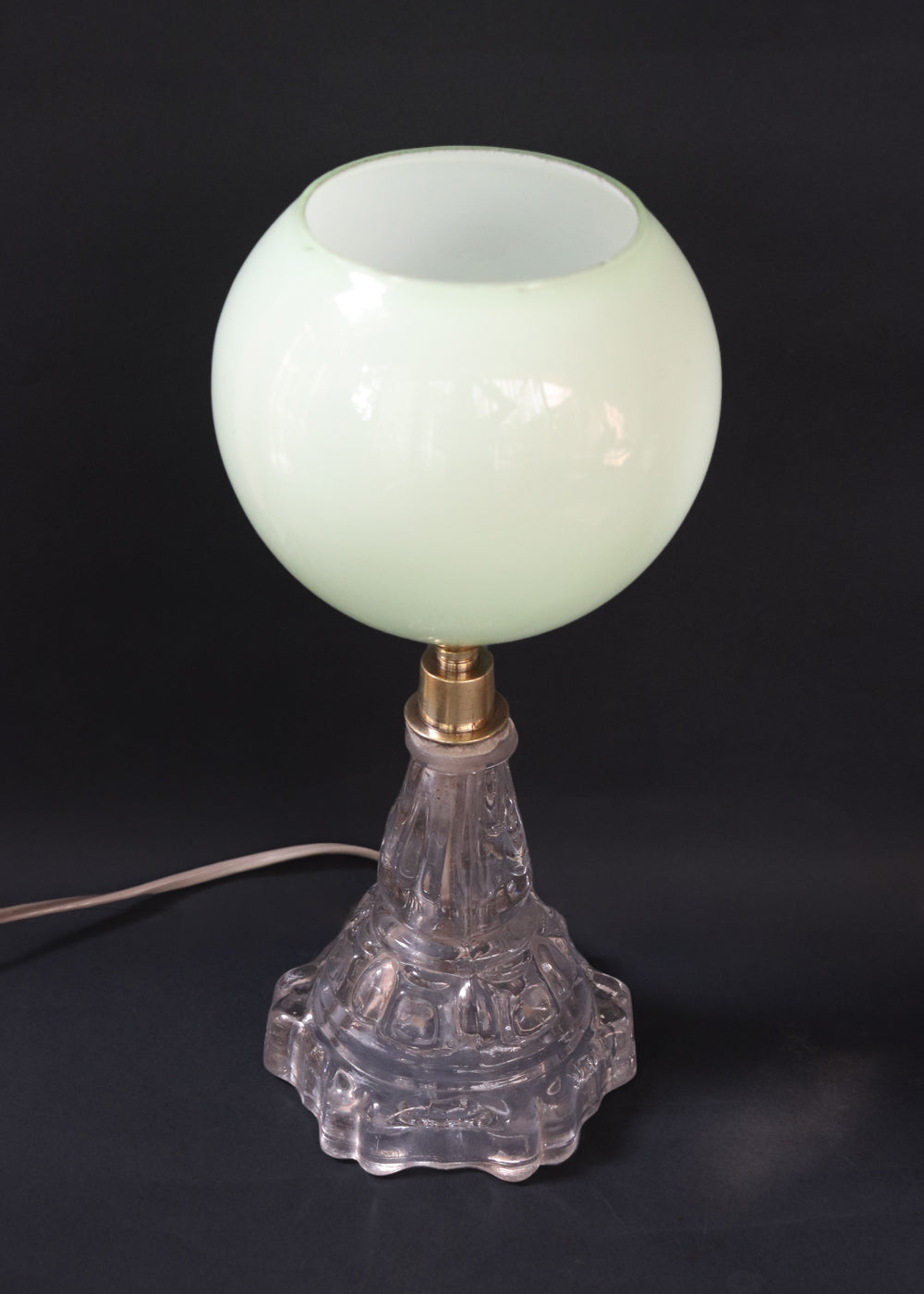 Vintage Art Deco table lamp with a clear moulded glass stepped base. The base and body are heavy pressed glass