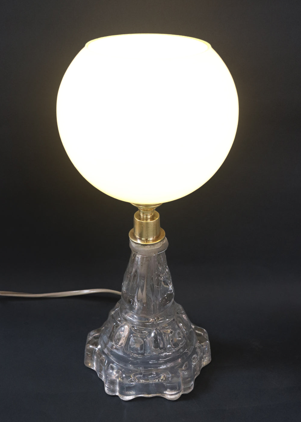 Vintage Art Deco table lamp with a clear moulded glass stepped base. The base and body are heavy pressed glass