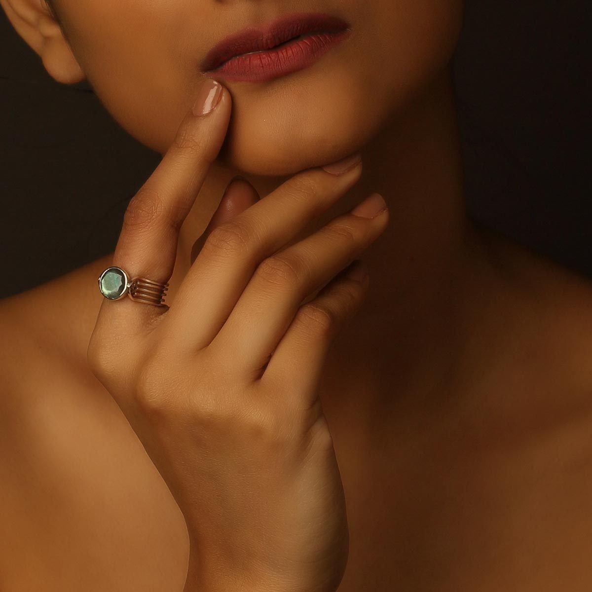 Transcend Ring - Labradorite