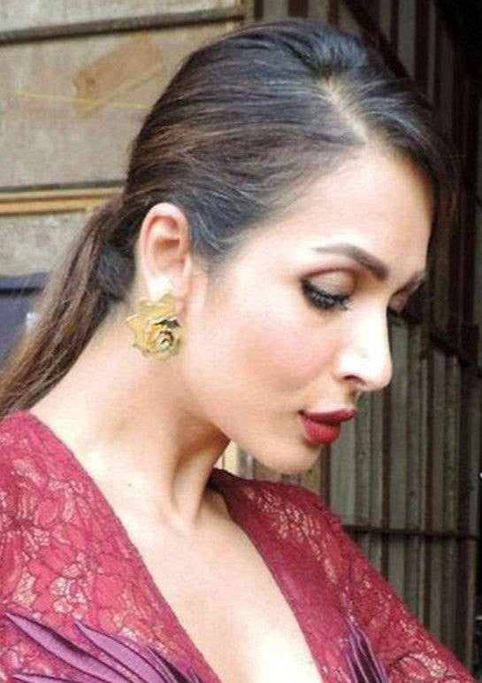 3D Shell Stud Hoops - matte